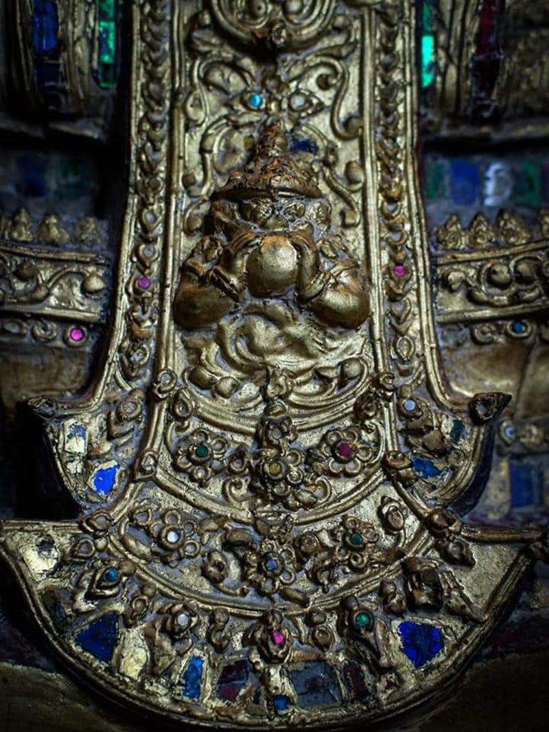 Extremely Rare 17C Bronze Sitting Laos Buddha #DW096